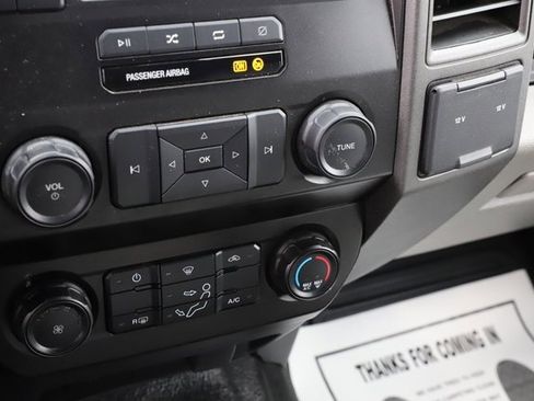 Used 2022 Ford F250 XL w/ STX Appearance Package image 29