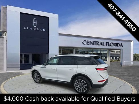 New 2026 Lincoln Corsair Reserve image 5