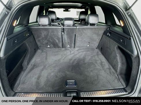 Used 2020 Mercedes-Benz GLC 300 4MATIC image 26