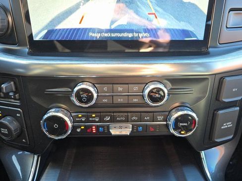 Used 2023 Ford F150 Lariat w/ Equipment Group 502A High image 20