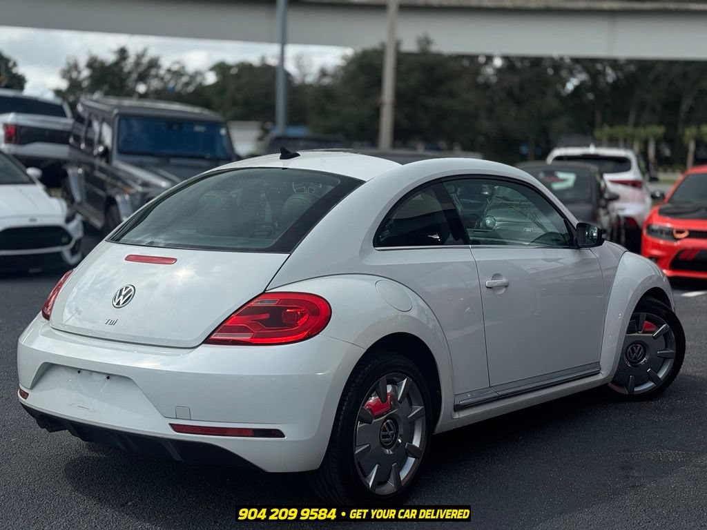 Used 2014 Volkswagen Beetle TDI FWD image 7