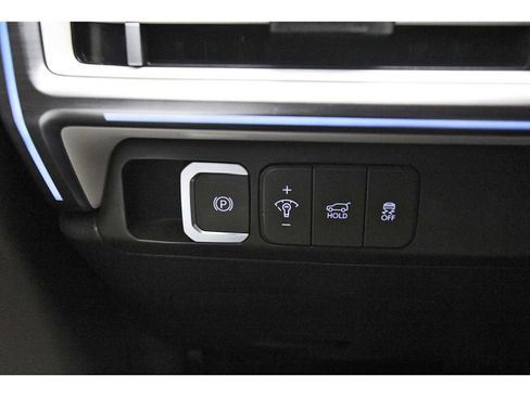 Used 2025 Hyundai Santa Fe Calligraphy FWD image 20
