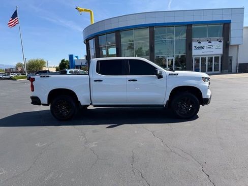 Used 2026 Chevrolet Silverado 1500 LT Trail Boss w/ LT Trail Boss Premium Package AWD/4WD image 4