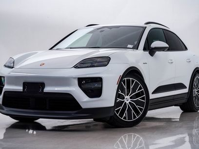 Certified 2025 Porsche Macan Electric