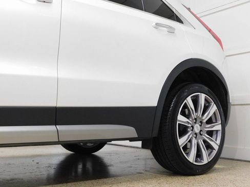 Used 2021 Cadillac XT4 Premium Luxury image 21