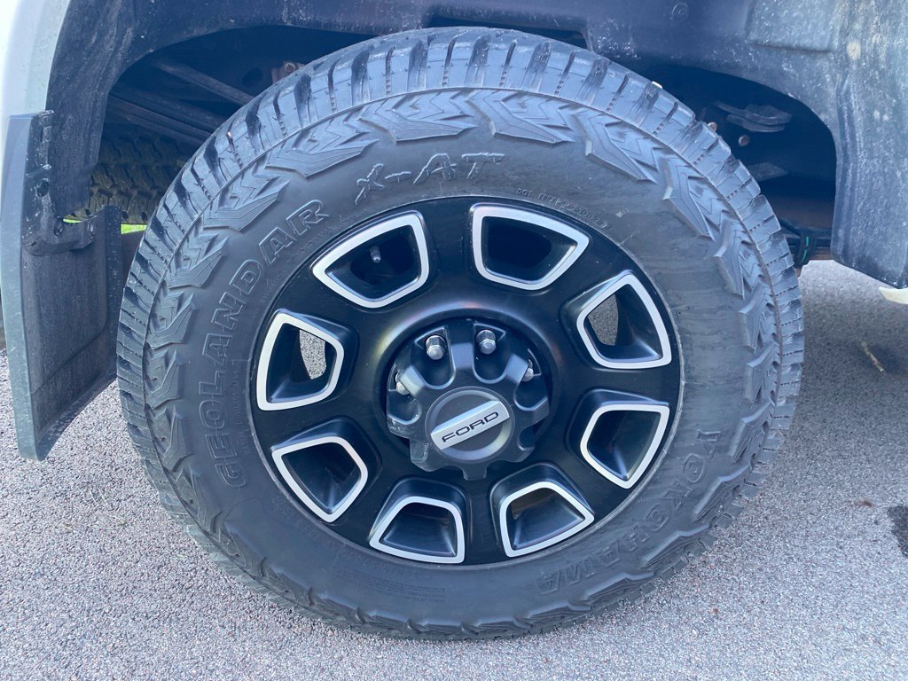 Used 2023 Ford F250 Platinum AWD/4WD image 7