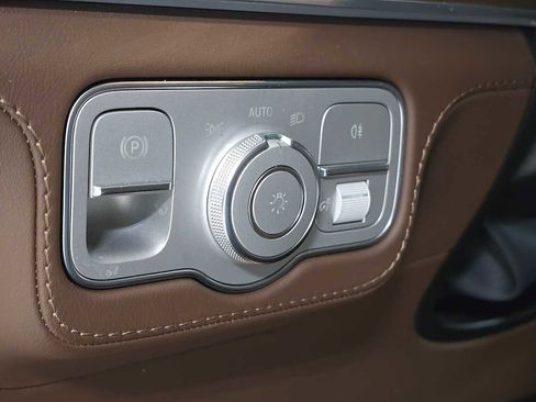 Certified 2024 Mercedes-Benz GLE 53 AMG 4MATIC image 25