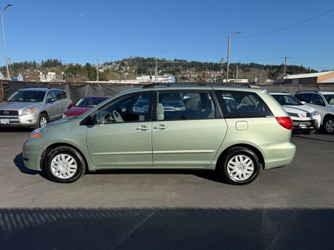 Used 2007 Toyota Sienna LE image 7