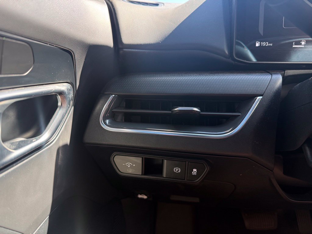 Used 2025 Kia K4 GT-Line w/ GT-Line Sunroof Package FWD image 12