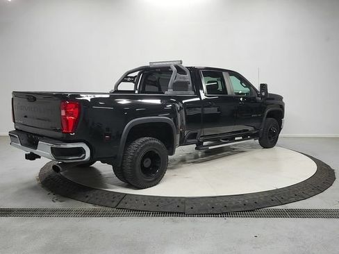Used 2022 Chevrolet Silverado 3500 LT w/ Convenience Package AWD/4WD image 7