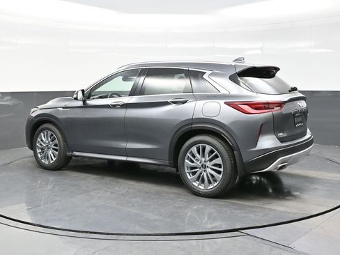 Used 2025 INFINITI QX50 Luxe image 4