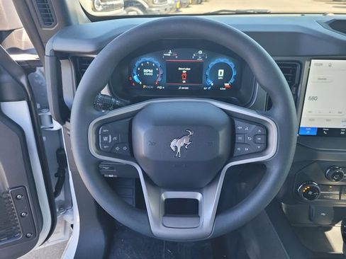 New 2026 Ford Bronco 2-Door AWD/4WD image 9
