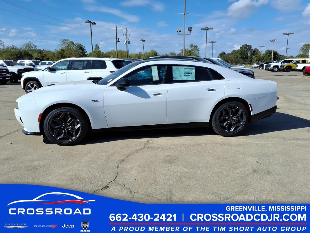 New 2026 Dodge Charger R/T w/ Blacktop Package AWD/4WD image 2
