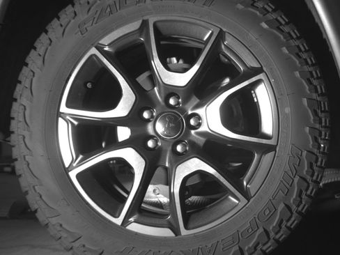 Used 2025 Jeep Compass Trailhawk AWD/4WD image 15
