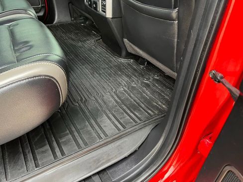 Used 2018 Ford F150 Raptor w/ Equipment Group 802A Luxury image 14