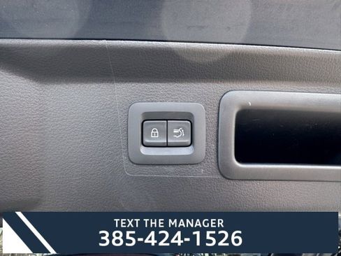 Used 2025 MAZDA CX-50 AWD 2.5 Turbo w/ Cargo Package image 13