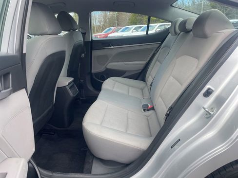Used 2017 Hyundai Elantra SE w/ SE A/T Tech Package 03 FWD image 24