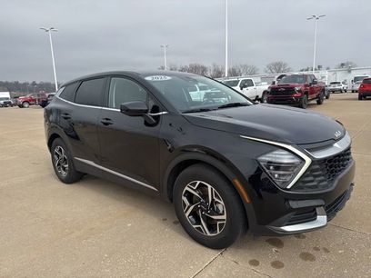 Used 2025 Kia Sportage LX