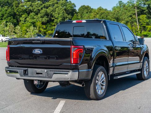 Used 2024 Ford F150 Lariat w/ FX4 Off-Road Package AWD/4WD image 7