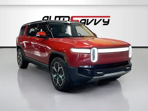 Used 2024 Rivian R1S Adventure AWD/4WD image 1