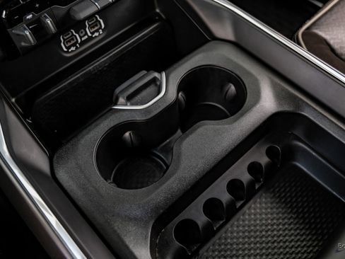 Used 2022 RAM 3500 Laramie w/ Night Edition image 57