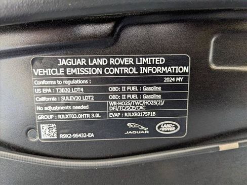 Certified 2024 Land Rover Range Rover Sport SE AWD/4WD image 26