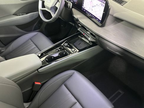 New 2026 Audi Q3 quattro 2.0T AWD/4WD image 15
