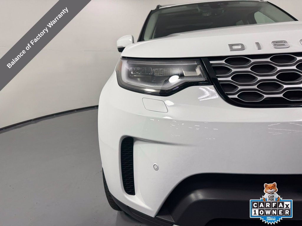 Used 2023 Land Rover Discovery S AWD/4WD image 4
