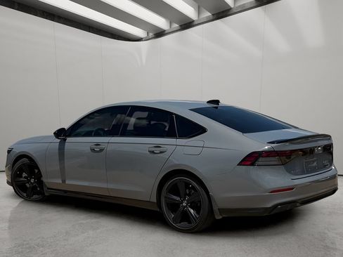 Used 2024 Honda Accord Sport image 3