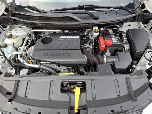 Used 2022 Nissan Rogue SV image 28