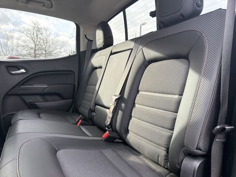 Used 2022 GMC Canyon AT4 w/ Trailering Package image 30