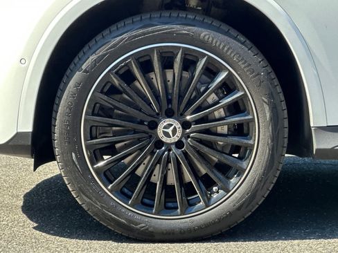 Certified 2026 Mercedes-Benz GLC 300 image 25