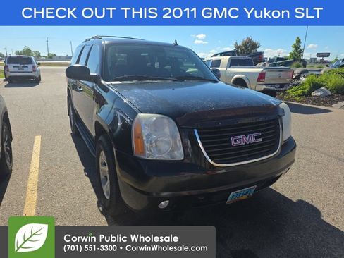 Used 2011 GMC Yukon SLT w/ SLT-2 Equipment Package AWD/4WD image 1