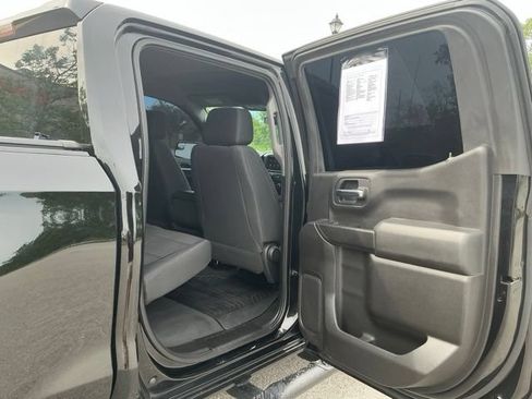 Used 2019 Chevrolet Silverado 1500 Custom Trail Boss w/ Custom Convenience Package AWD/4WD image 21
