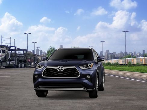 New 2026 Toyota Highlander Platinum AWD/4WD image 18