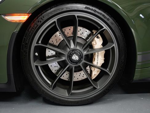 Used 2019 Porsche 911 GT3 RWD image 46