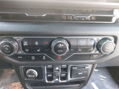 New 2025 Jeep Wrangler Sport S image 20