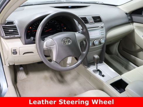 Used 2007 Toyota Camry LE image 13