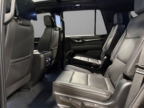 Used 2021 GMC Yukon Denali w/ Denali Premium Package AWD/4WD image 41
