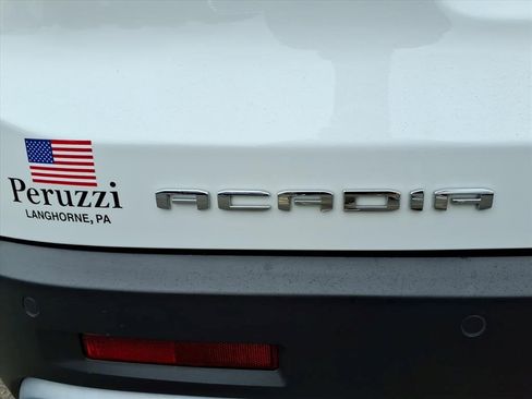 Certified 2023 GMC Acadia SLE w/ Driver Convenience Package image 18