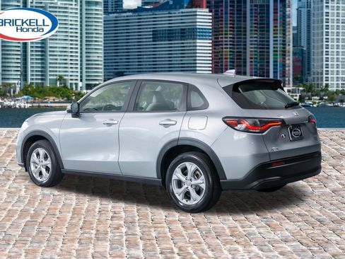 Certified 2024 Honda HR-V LX image 2