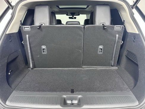 Certified 2025 INFINITI QX60 Luxe w/ Vision Package image 26