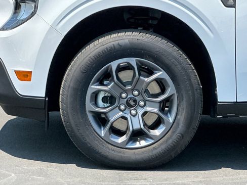 New 2025 Ford Maverick XLT w/ XLT Luxury Package image 24