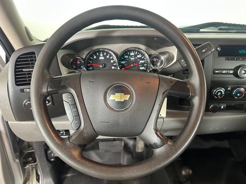 Used 2013 Chevrolet Silverado 2500 W/T w/ Snow Plow Prep Package AWD/4WD image 10