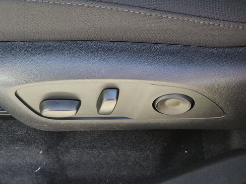 New 2025 GMC Acadia Elevation image 20