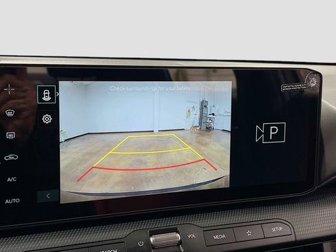 New 2025 Kia K4 GT-Line image 14