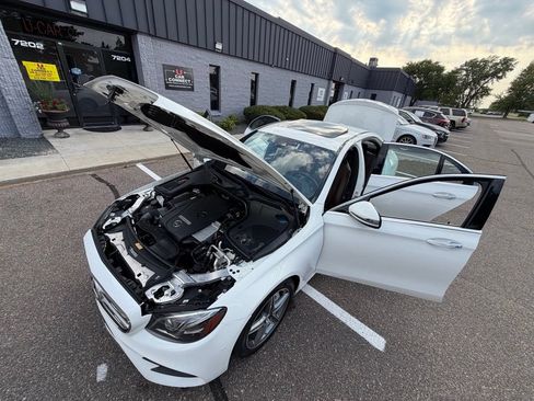 Used 2017 Mercedes-Benz E 300 4MATIC image 51