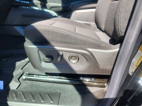 New 2026 Chevrolet Colorado W/T w/ WT Custom Package image 25