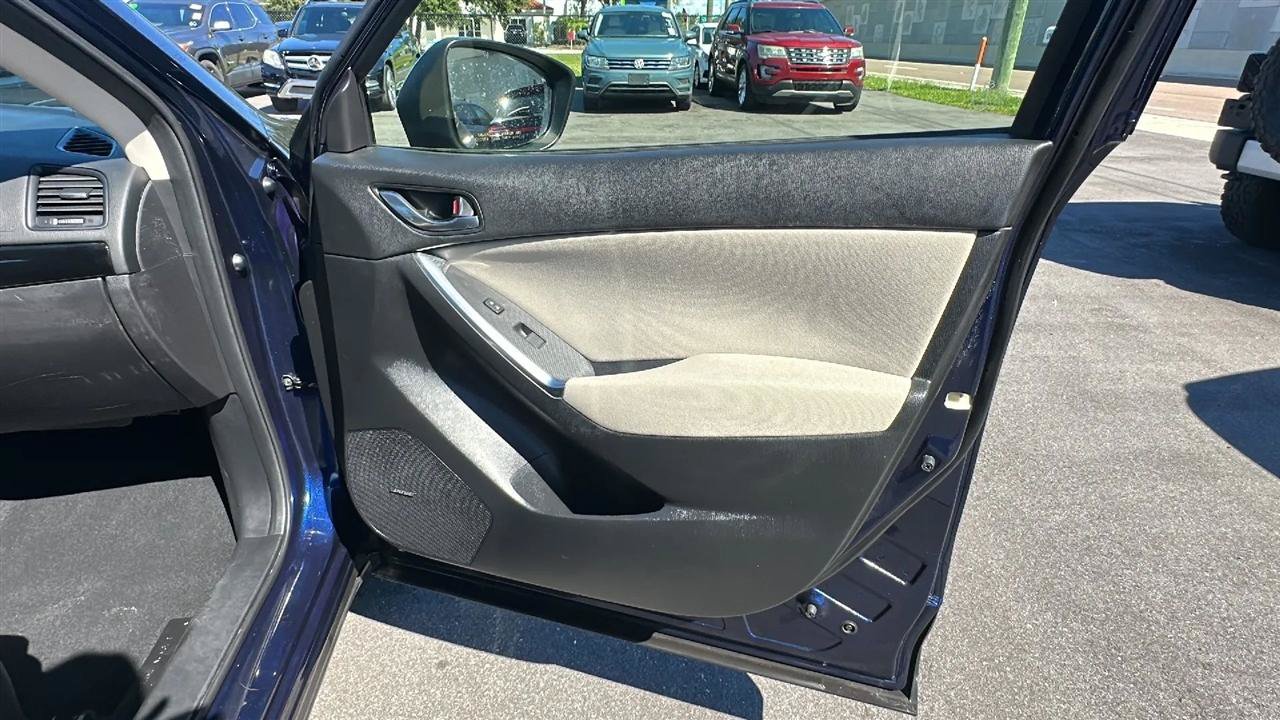 Used 2013 MAZDA CX-5 Touring w/ Bose & Moonroof Pkg FWD image 32