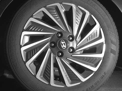 Used 2025 Hyundai Sonata SEL image 14